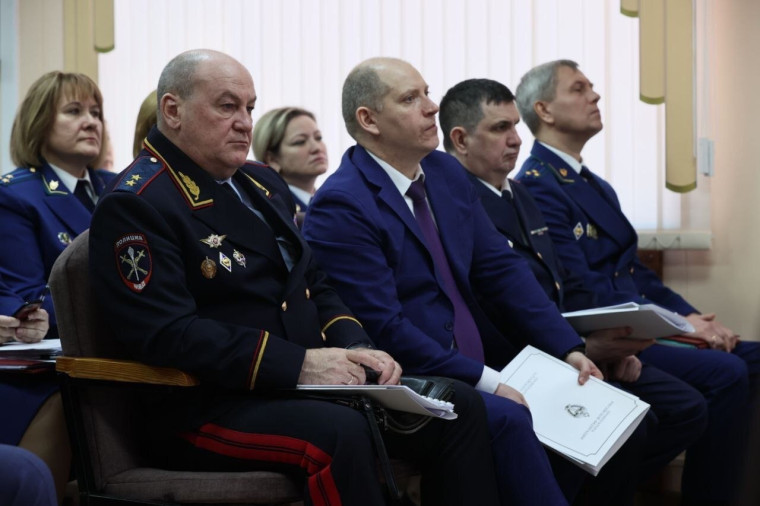 Cостоялось расширенное заседание коллегии прокуратуры Алтайского края по подведению итогов работы.
